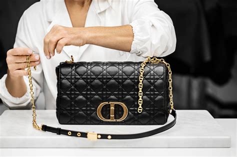 sac dior carre|Dior japan bag.